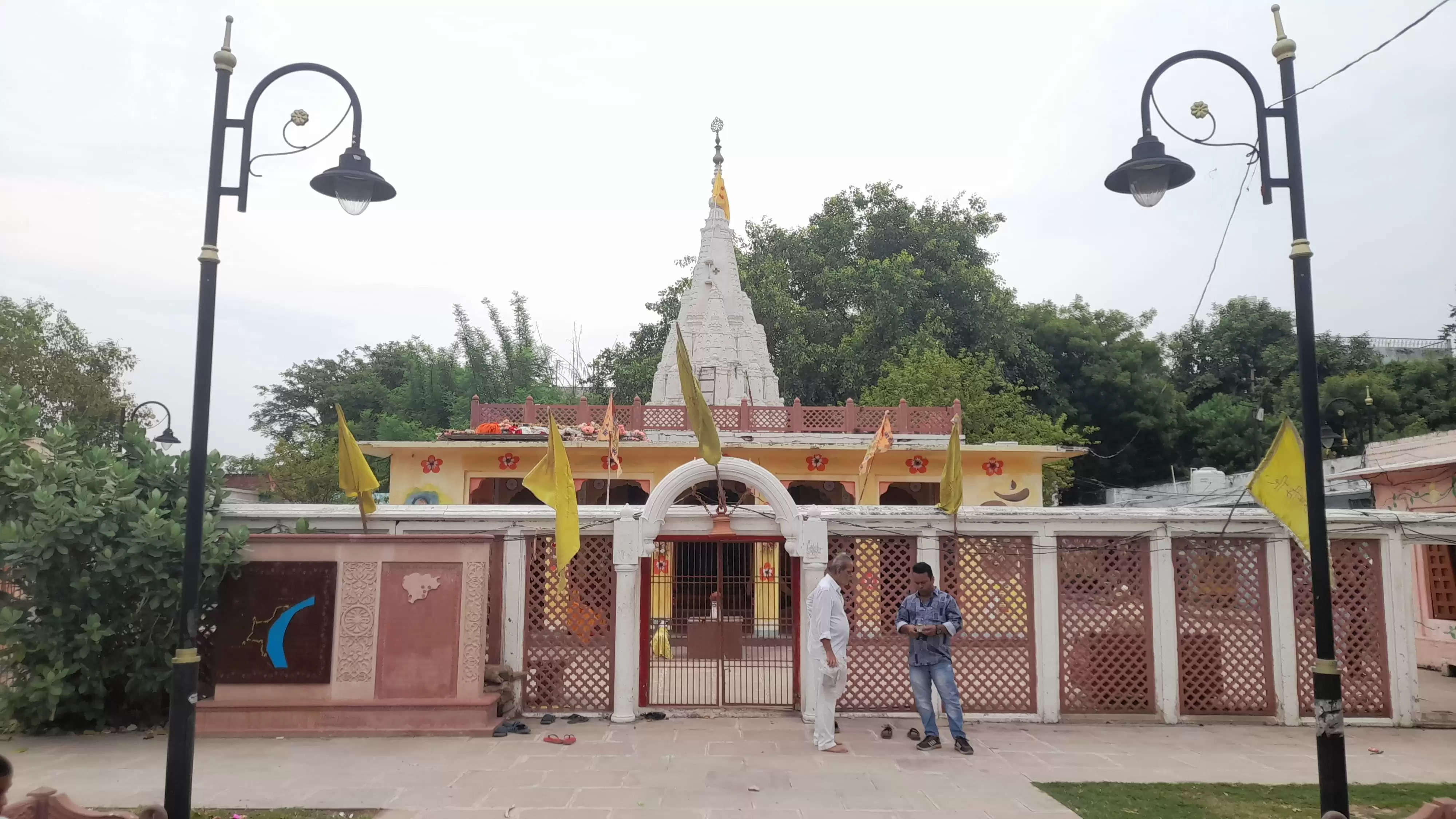 jagannath mandir in varanasi