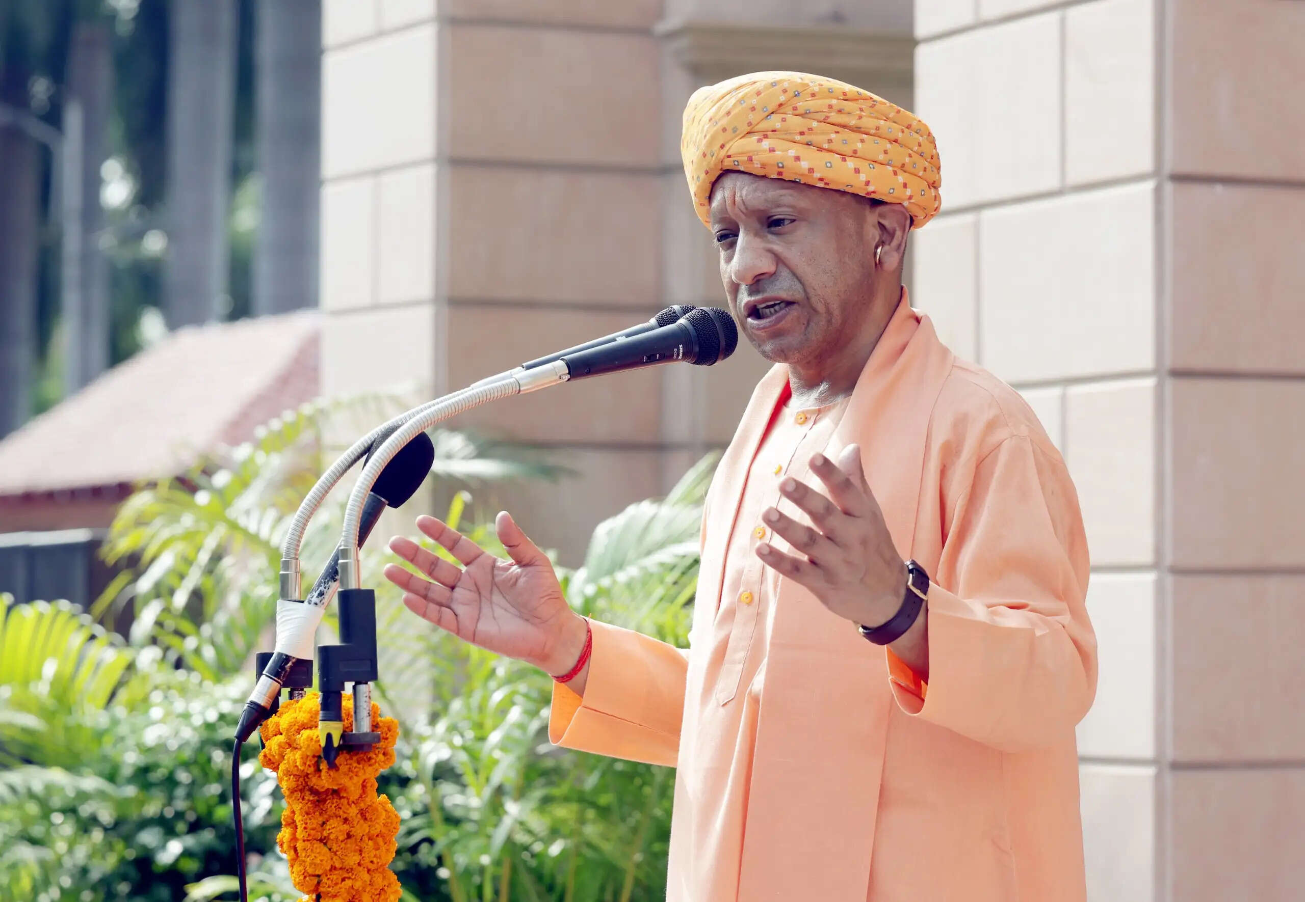आजादी का मतलब अराजकता, पिछड़ेपन, गरीबी, अशिक्षा, असमानता से सर्वथा मुक्तिः मुख्यमंत्री