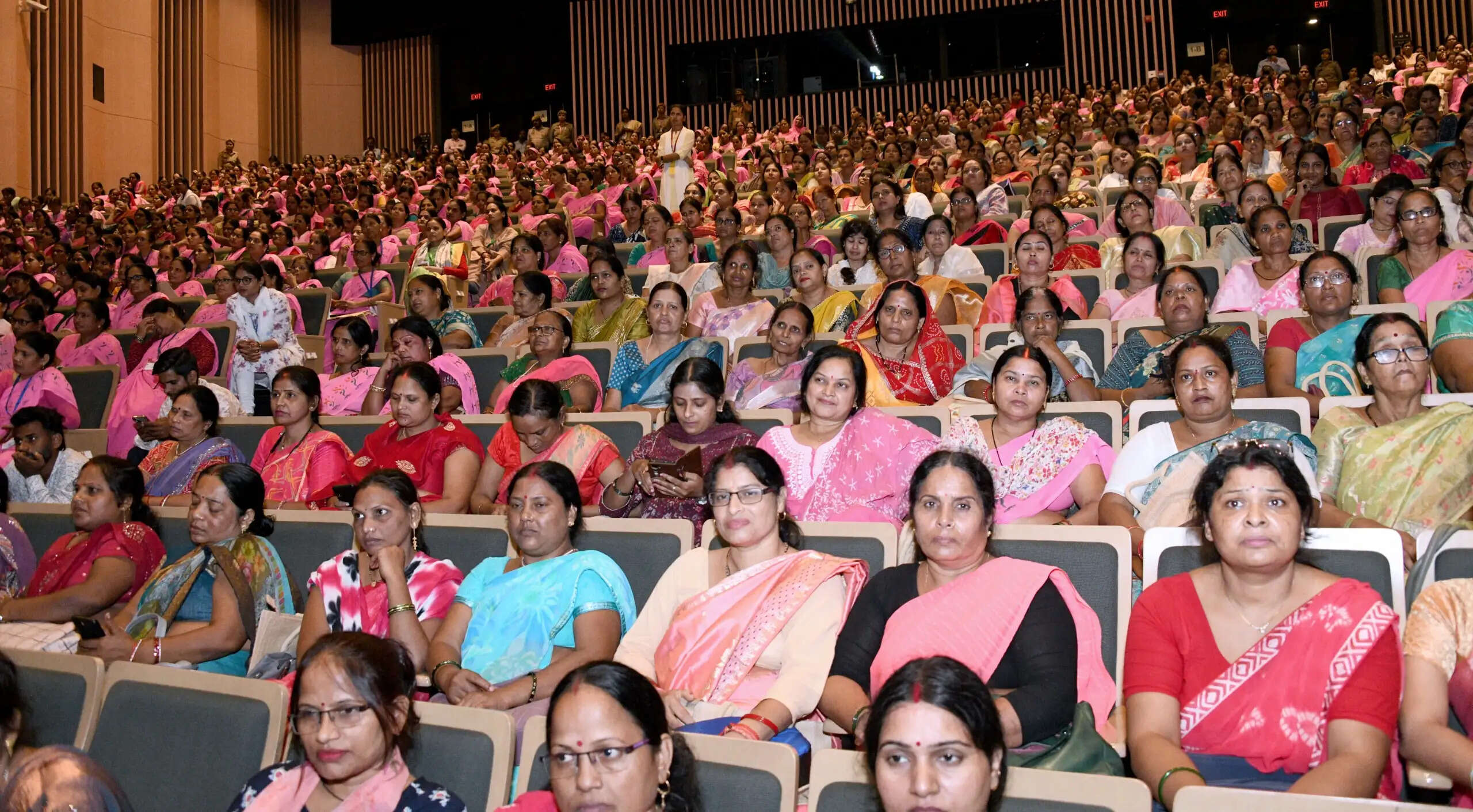 2017 से पहले पोषाहार आपूर्ति में शामिल था शराब माफिया, तीन-तीन महीने नहीं पहुंचता था राशन: सीएम योगी