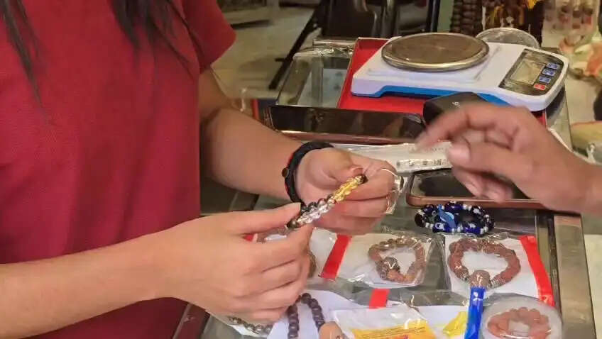 123