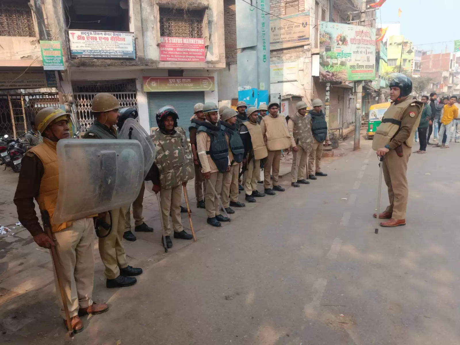 VARANASIPOLICEIN GYANVAPI