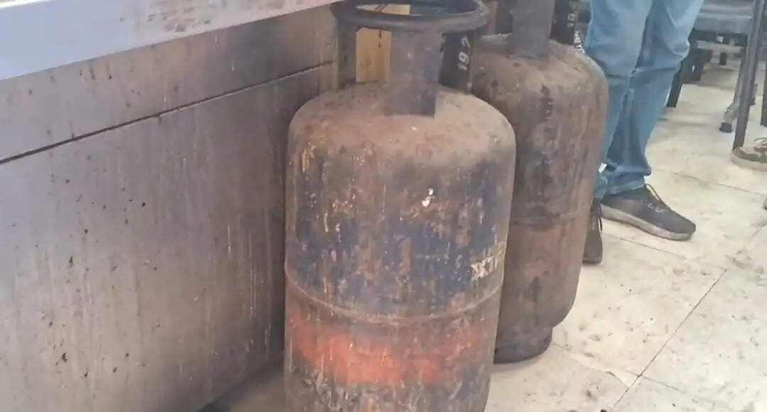 123