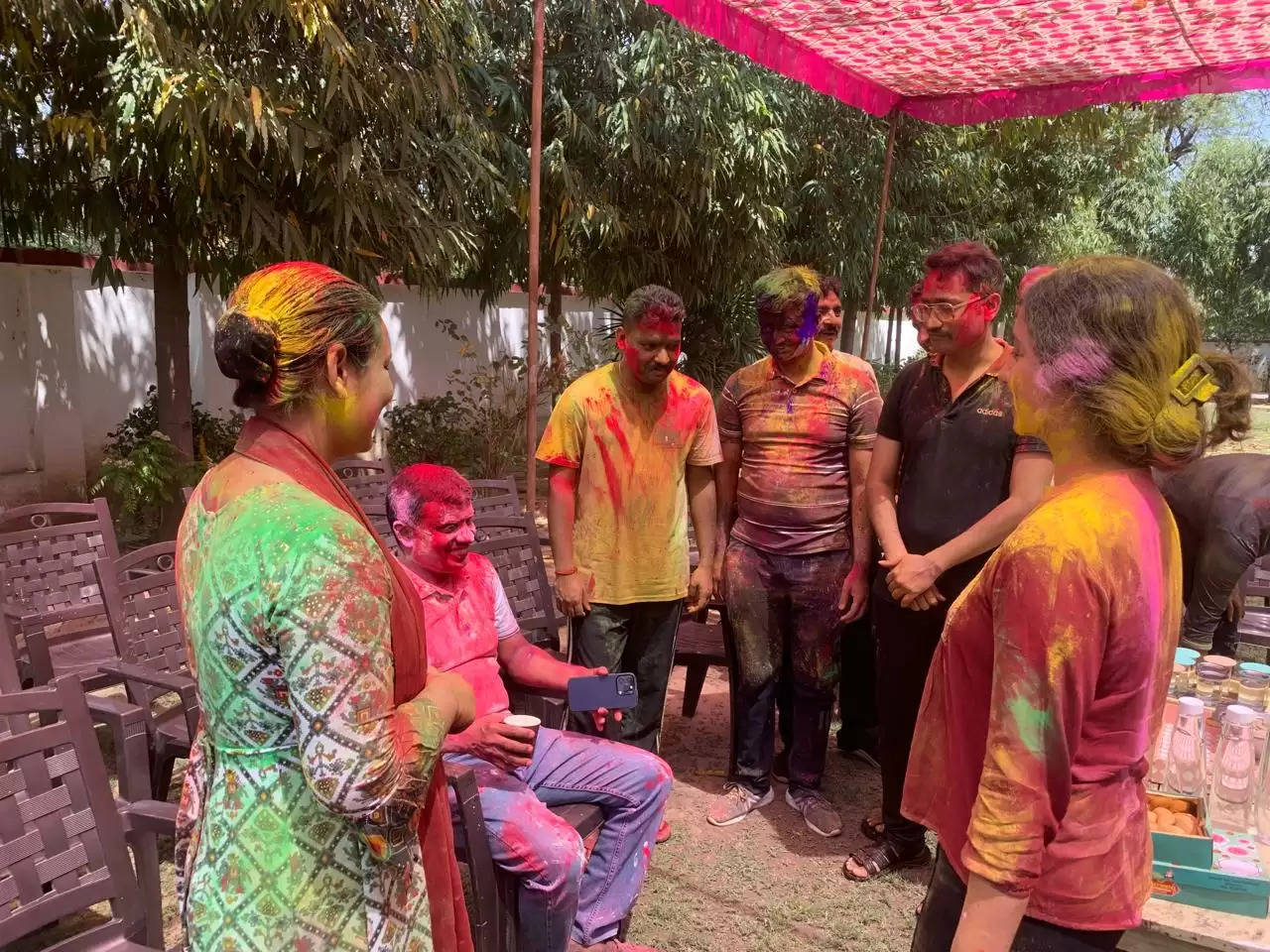 varanasi police holi