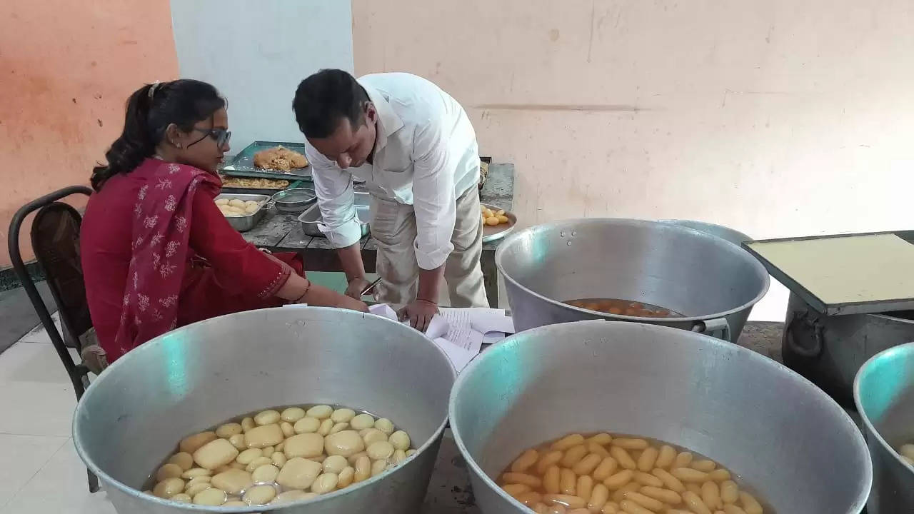 fda raid in varanasi