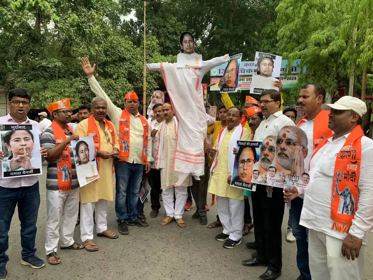 bjp protest against mamta banarjee