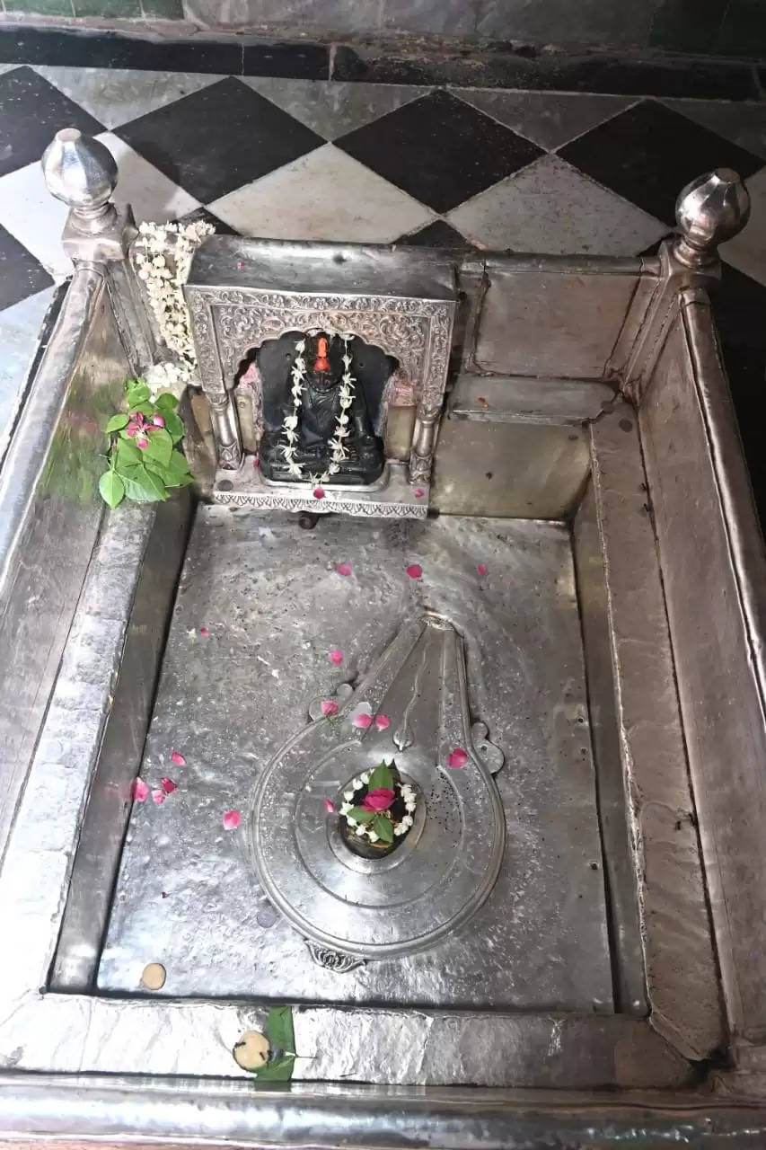 Trilochan Mahadev in Kashi