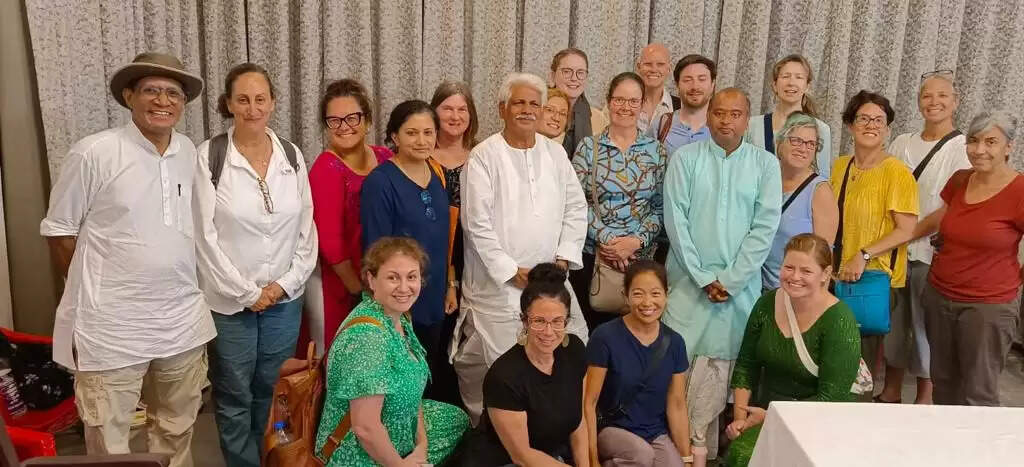 बाबा विश्वनाथ और मां गंगा से है काशी की पहचान : प्रोफेसर विश्वंभर नाथ मिश्र बाबा विश्वनाथ और मां गंगा से है काशी की पहचान : प्रोफेसर विश्वंभर नाथ मिश्र