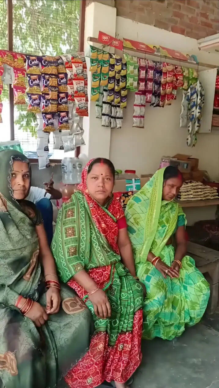 समाचार के लिए एक HERO IMAGE बनाओ 16:9