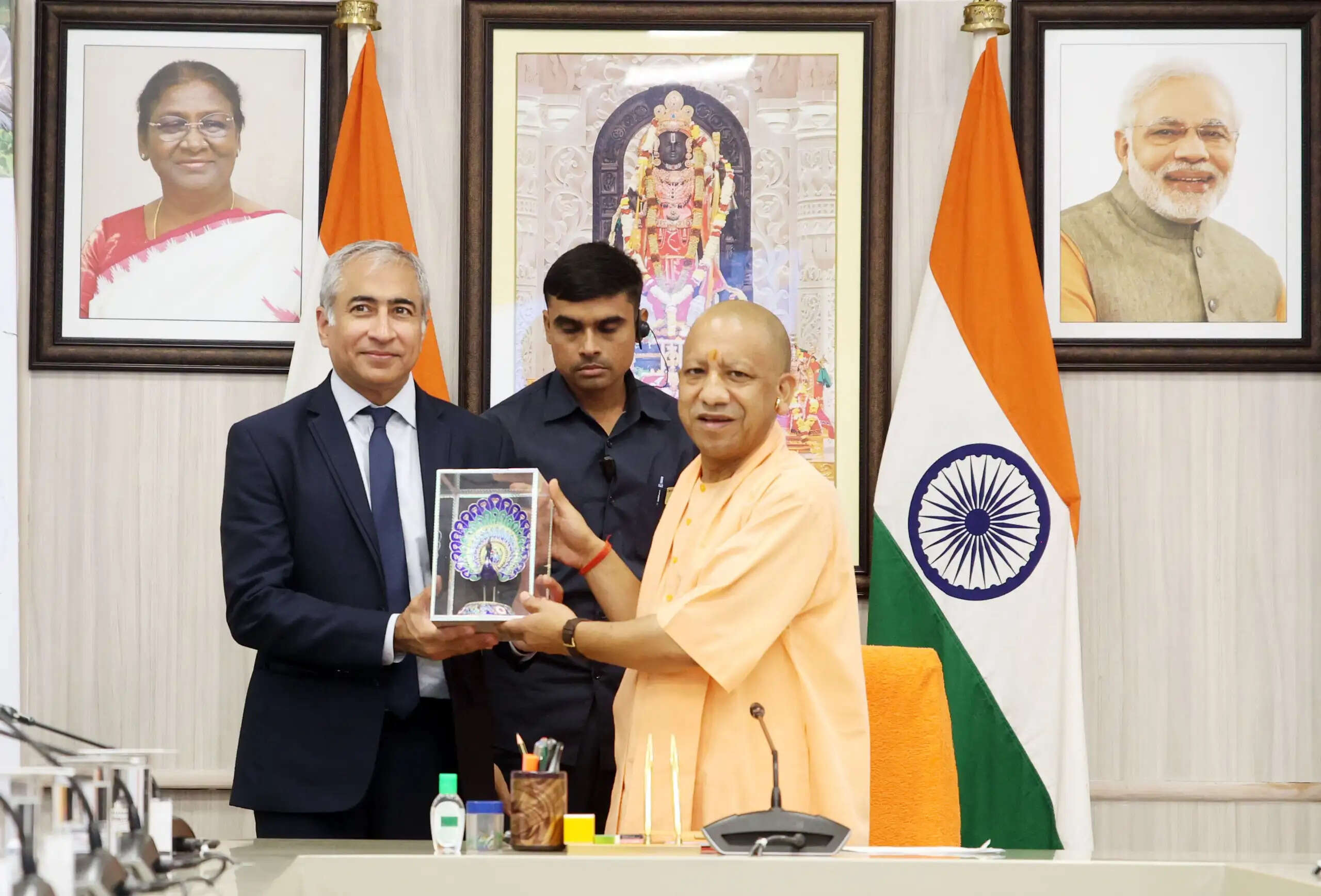 &nbsp;  पूर्वी उत्तर प्रदेश के 21 व बुंदेलखंड के 7 जनपदों में कृषि उत्पादकता व अन्नदाताओं की आय में होगी वृद्धि: मुख्यमंत्री