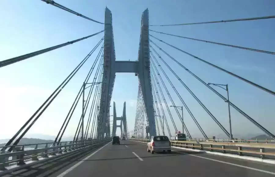 signature bridge