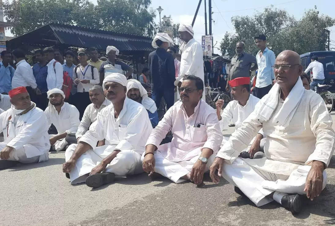 SAPA PROTEST IN CHANDAULI 