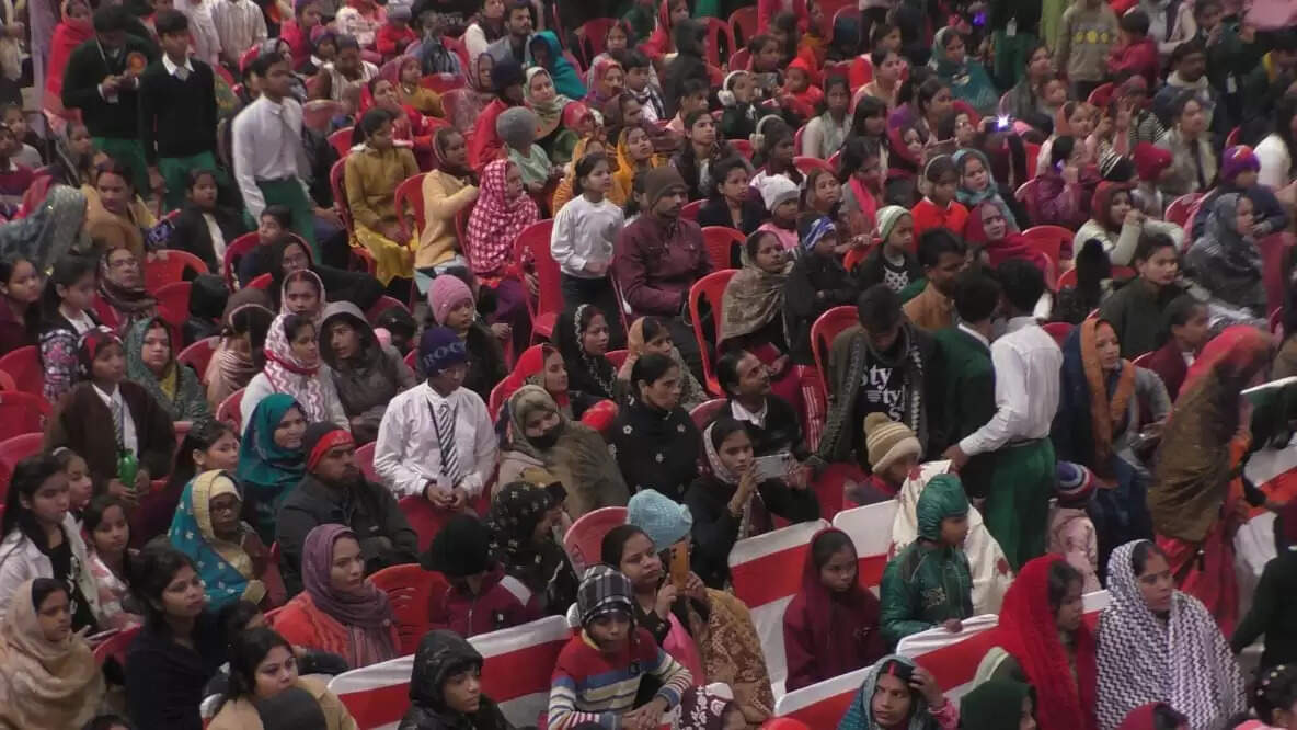 धूमधाम से मनाया गया तुलसी निकेतन बालिका इंटर कॉलेज का 50वां वार्षिकोत्सव