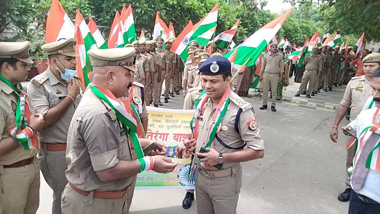 Tiranga yatra in Varanasi