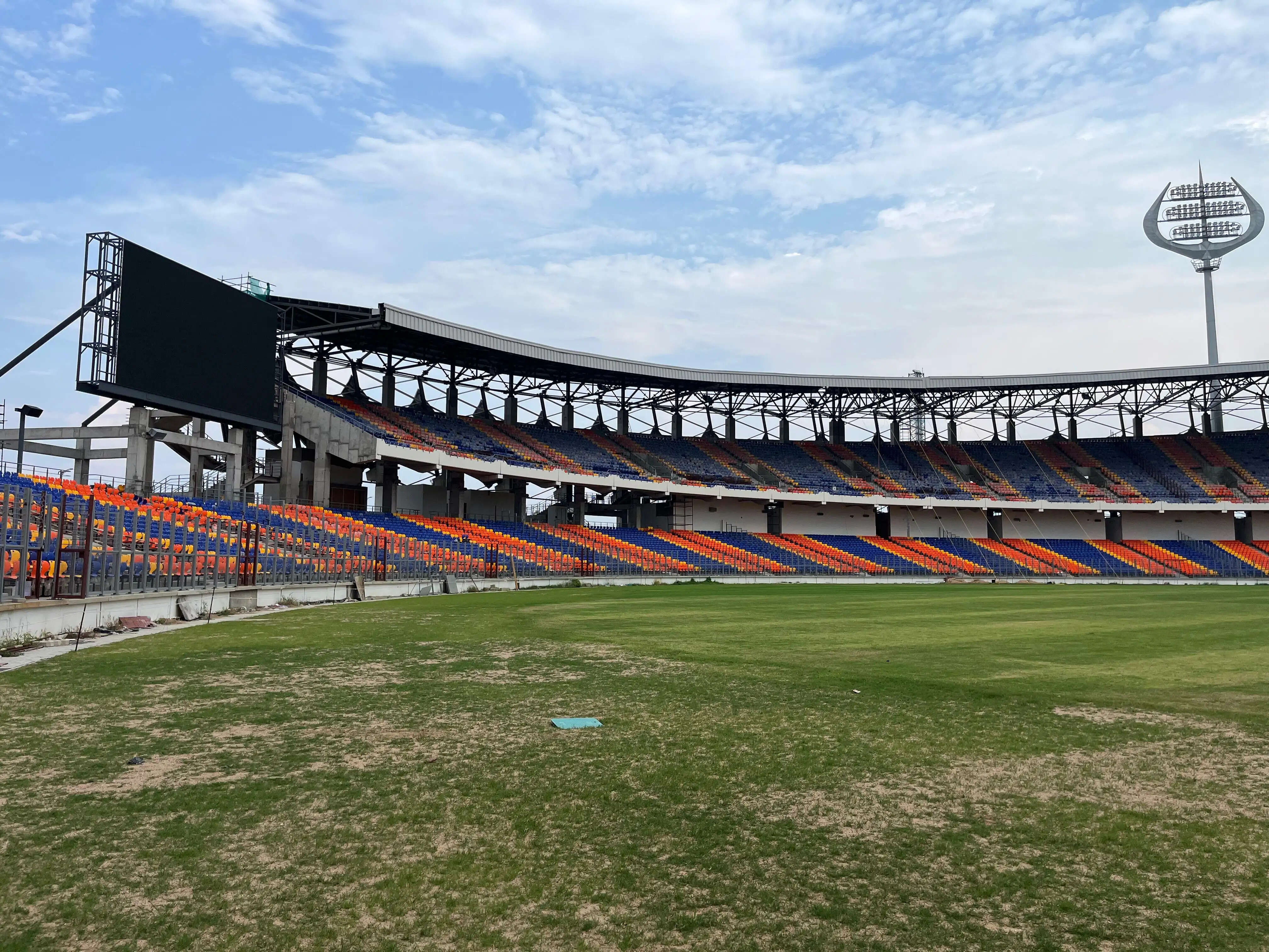 #गंजारीक्रिकेटस्टेडियम #GanjariCricketStadium #VaranasiStadium #InternationalCricketStadium #वाराणसी #काशी #Varanasi #CricketStadium #StadiumConstruction #विकासकार्य #डीएमवाराणसी #UPNews #VaranasiNews #Cricket