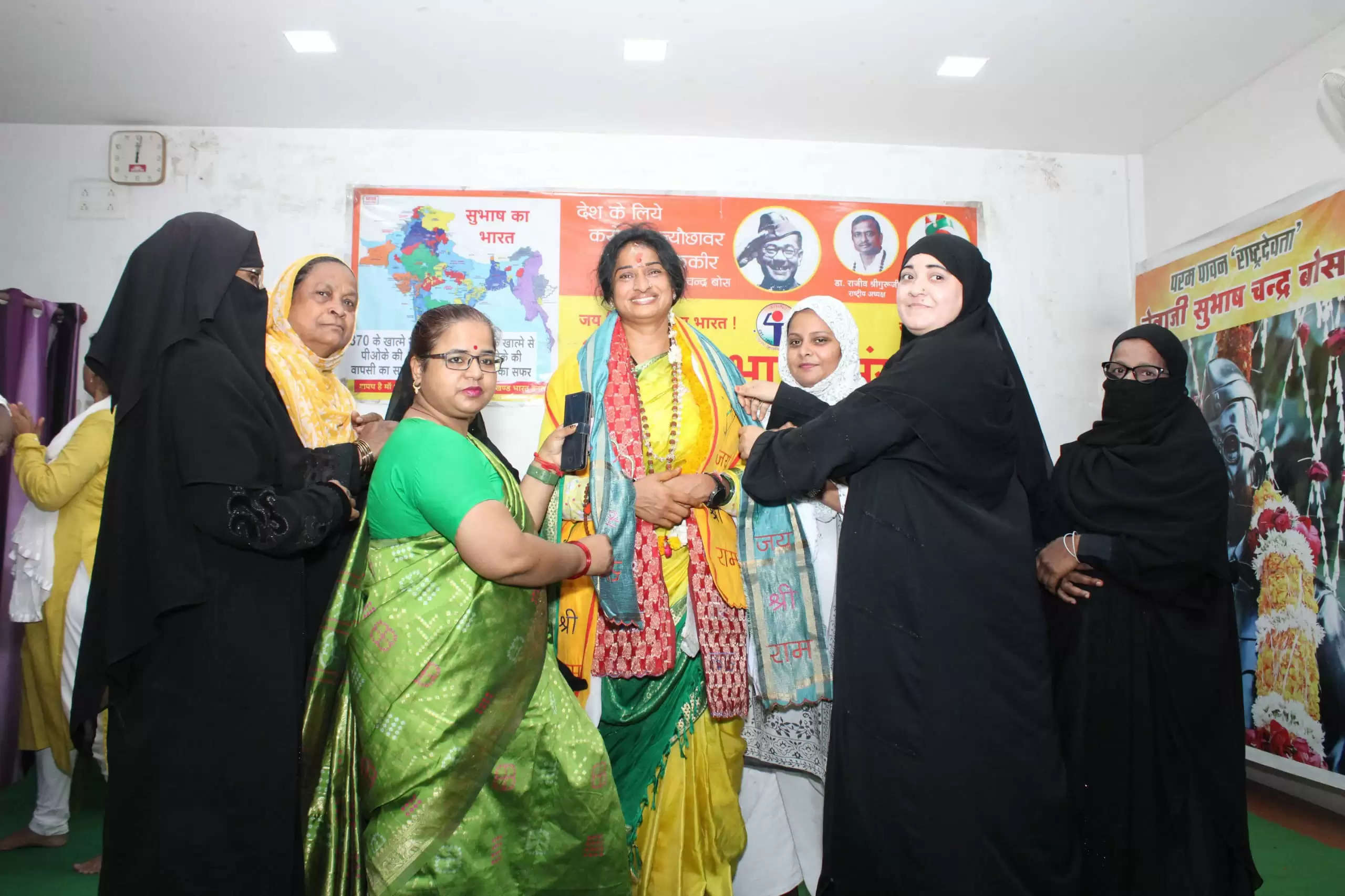 madhavi lata in varanasi