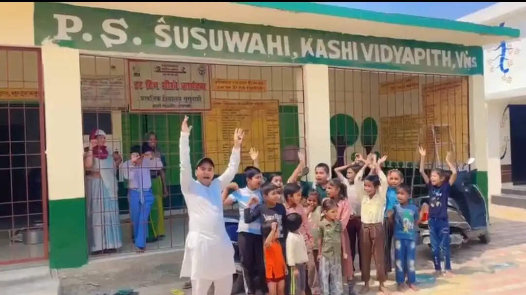 ऑपरेशन सिंदूर की सफलता: गंगा डॉल्फिन मित्रों ने स्कूली बच्चों संग मनाई खुशियां