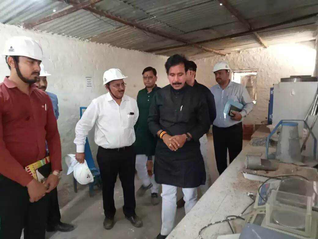 minister Anil Rajbhar