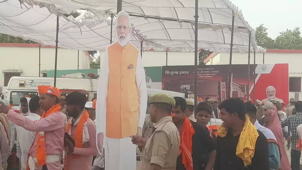 kisan sammelan in varanasi