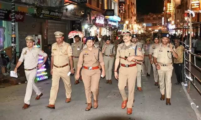 varanasi police commisioner