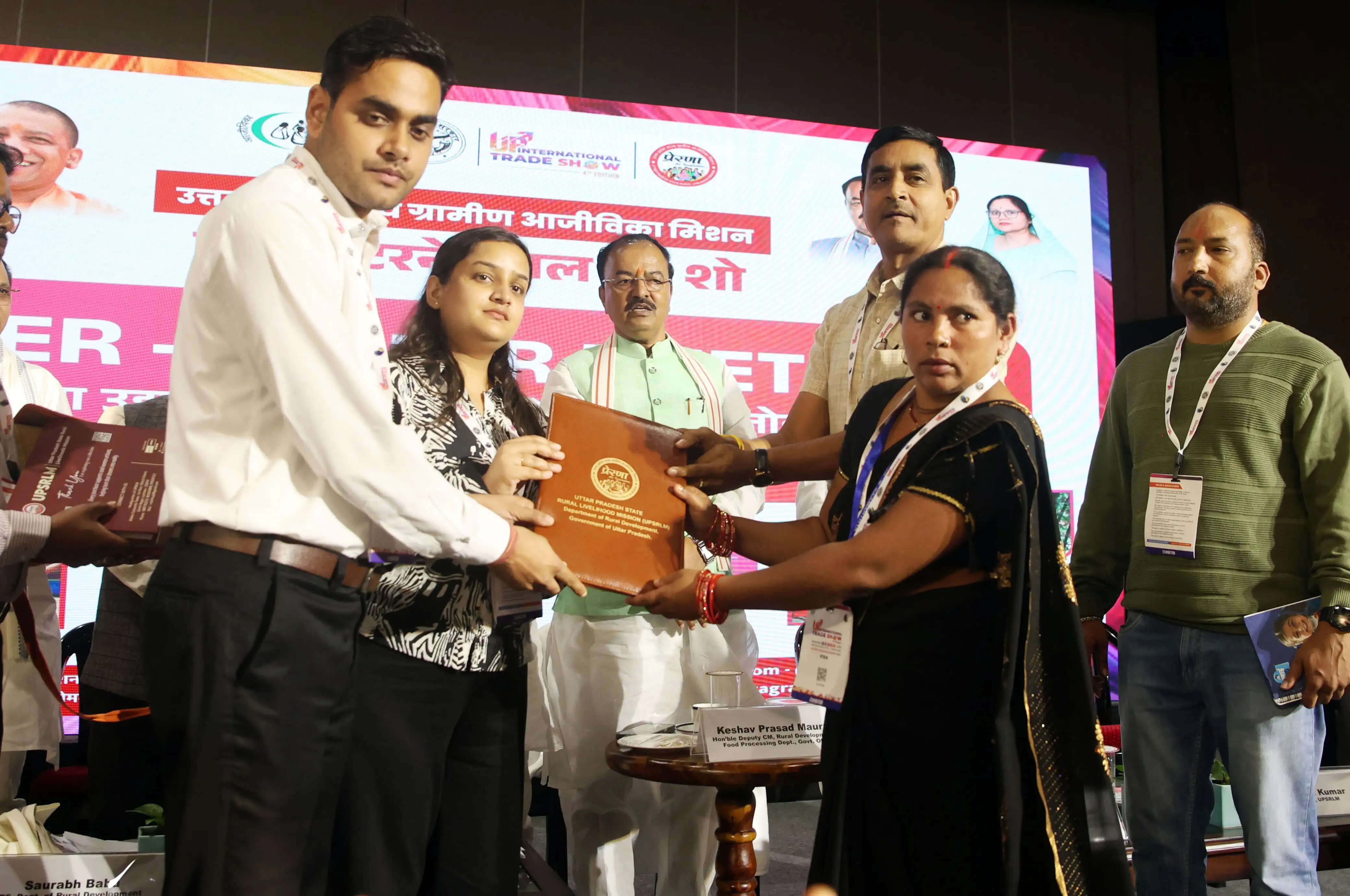 30 एमओयू से बाजार तक पहुंचेंगी स्वयं सहायता समूहों की महिलाएं*