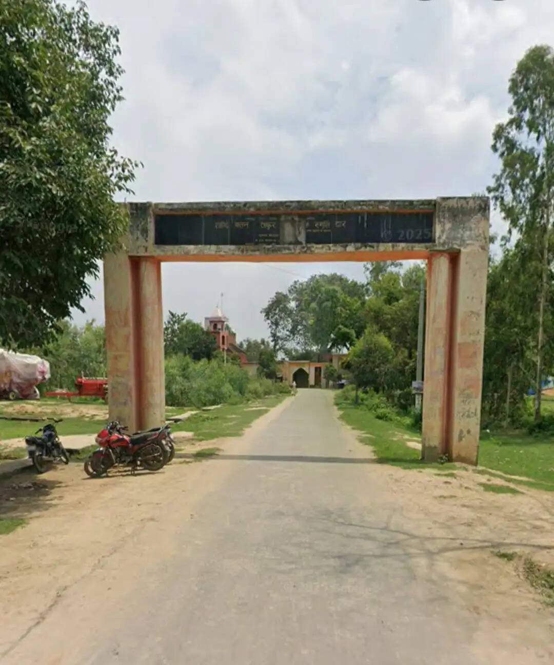 70 साल तक बेबस रही शहीद की धरती, फिर मुख्यमंत्री योगी आदित्यनाथ ने मिटा दिया तीन पीढ़ियों का दर्द