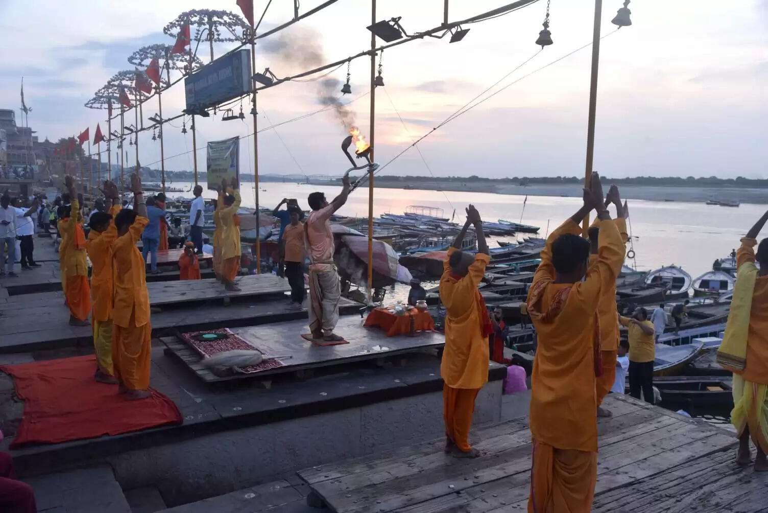 Ganga Seva Nidhi did special morning Ganga Aarti, Batuks did Surya Namaskar together
