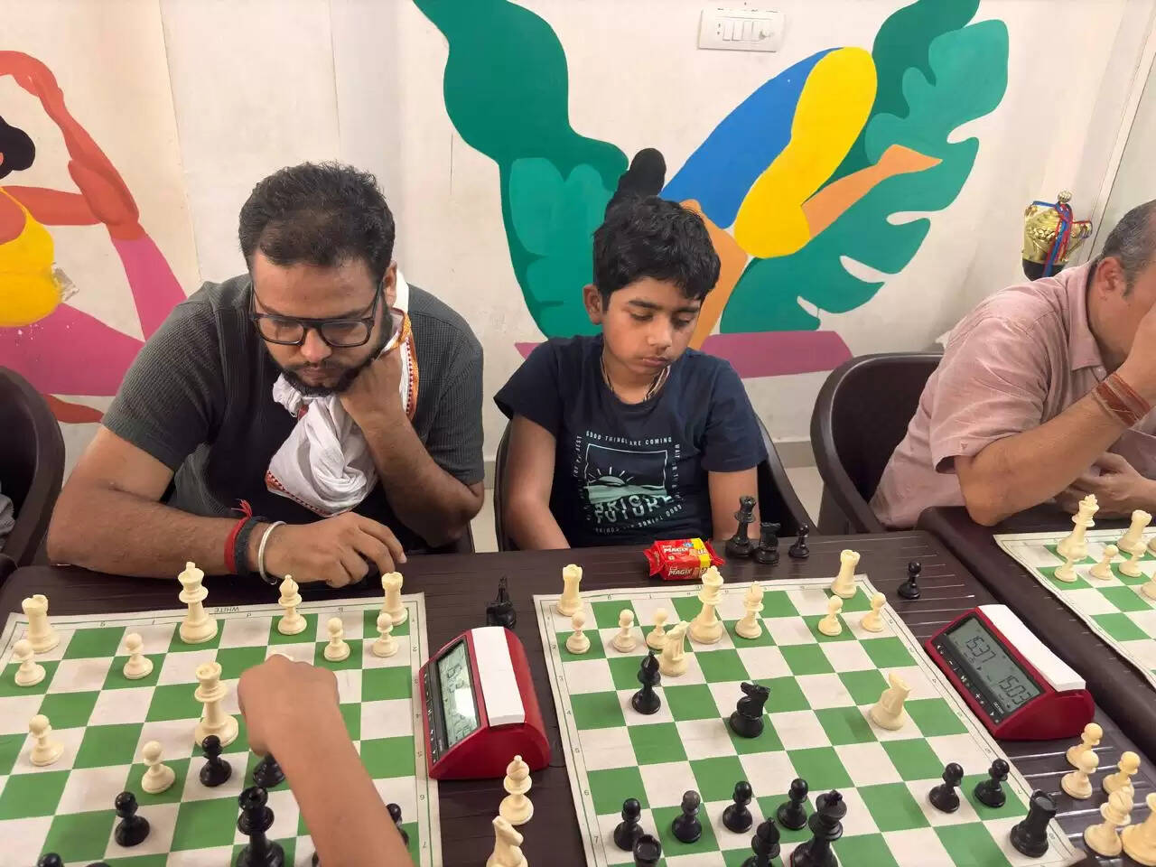 वाराणसी में द्वितीय रैपिड चेस प्रतियोगिता सम्पन्न, अंतरराष्ट्रीय शतरंज खिलाड़ियों ने किया प्रतिभाग