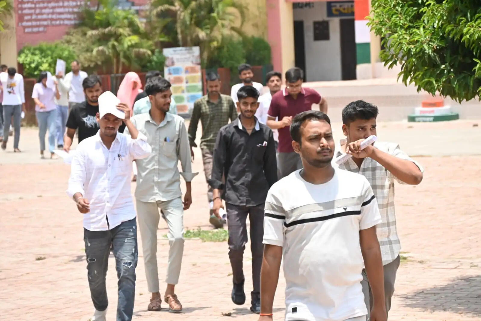 123