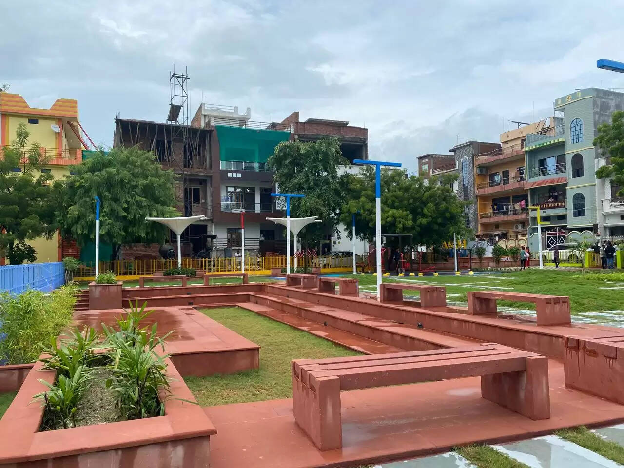 वाराणसी को मिली AM to PM पार्क की सौगात