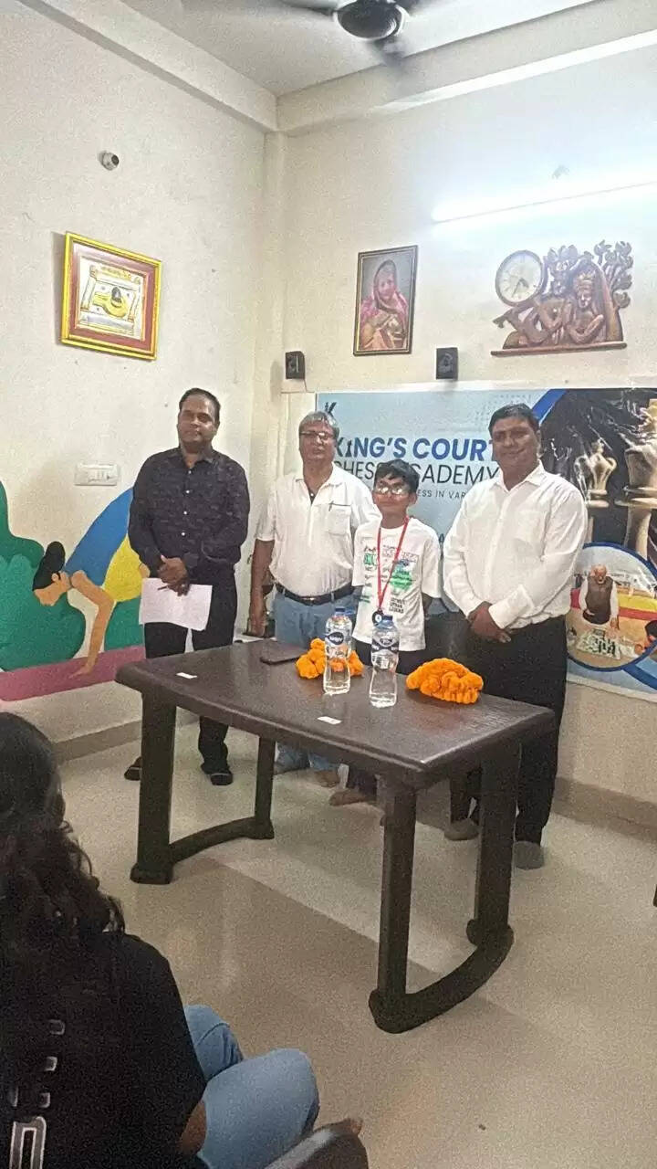 वाराणसी में द्वितीय रैपिड चेस प्रतियोगिता सम्पन्न, अंतरराष्ट्रीय शतरंज खिलाड़ियों ने किया प्रतिभाग