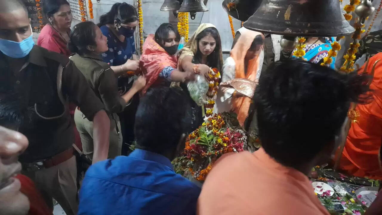 Shooltankeshwar Temple varanasi Shooltankeshwar Temple varanasi 