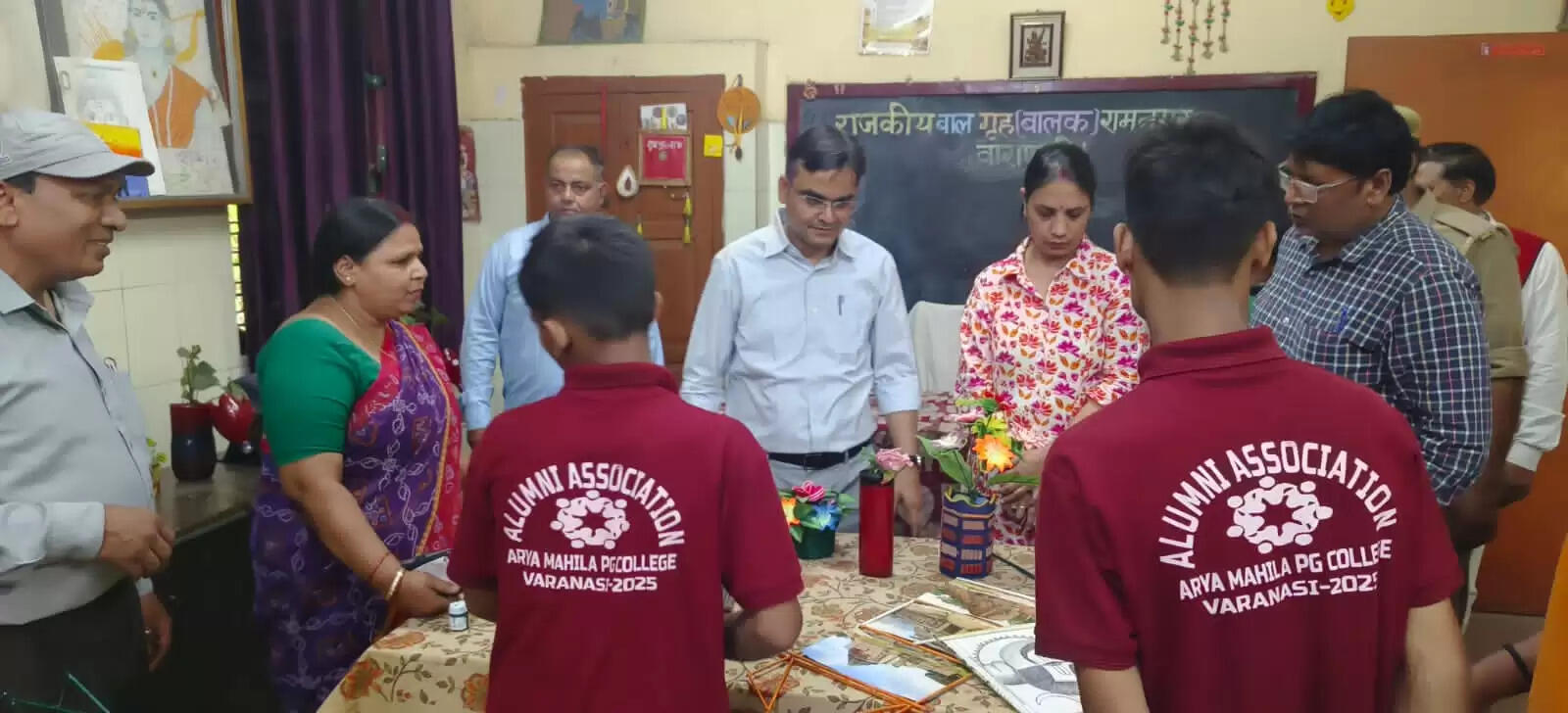 जिलाधिकारी ने किया राजकीय बाल गृह और बालिका गृह का निरीक्षण, दिए सख्त निर्देश