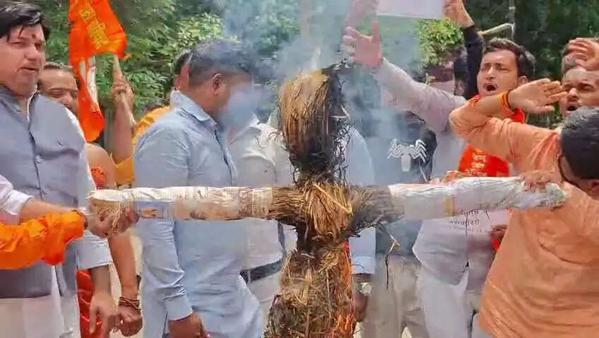 ं
