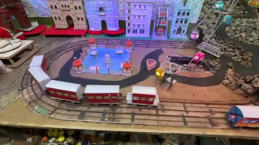 123
