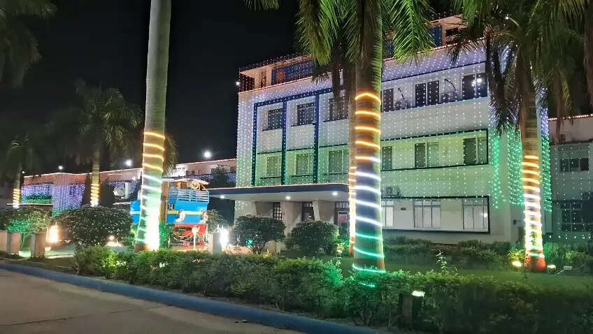 123