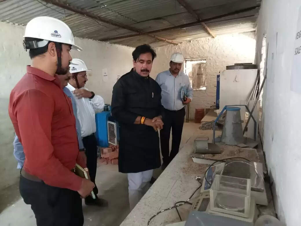 minister Anil Rajbhar