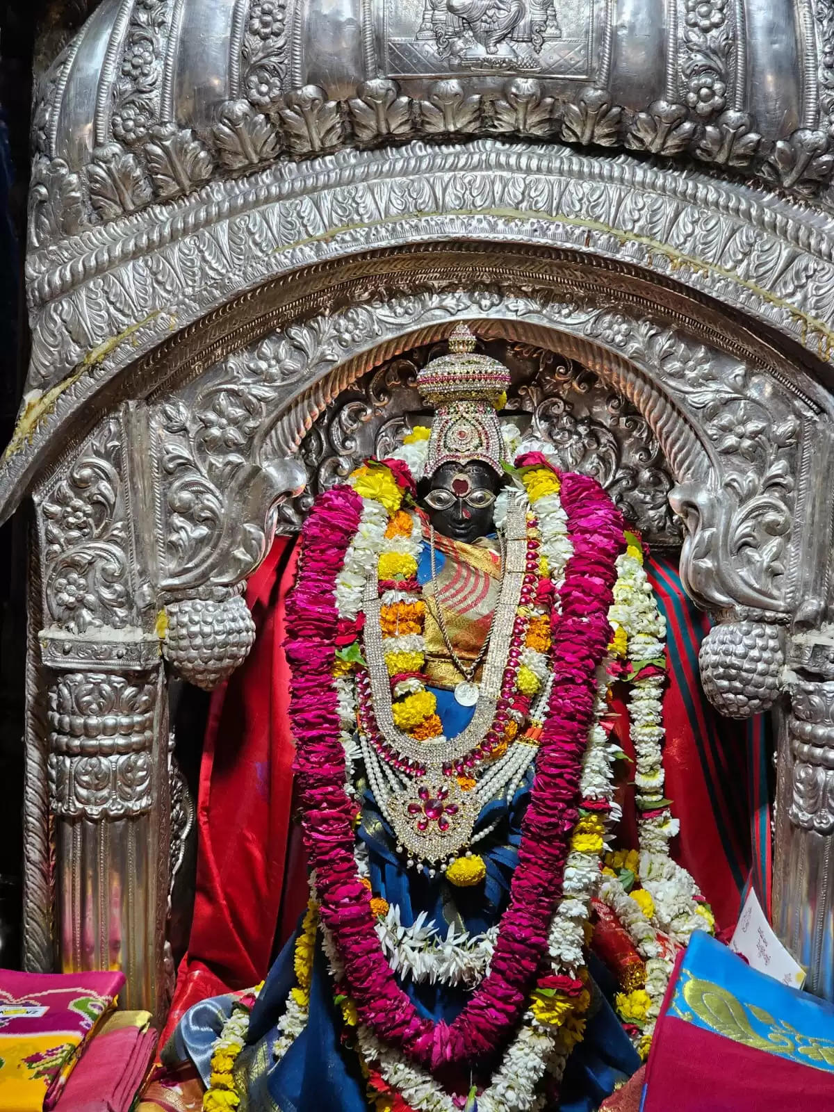 ma vishalakshi temple