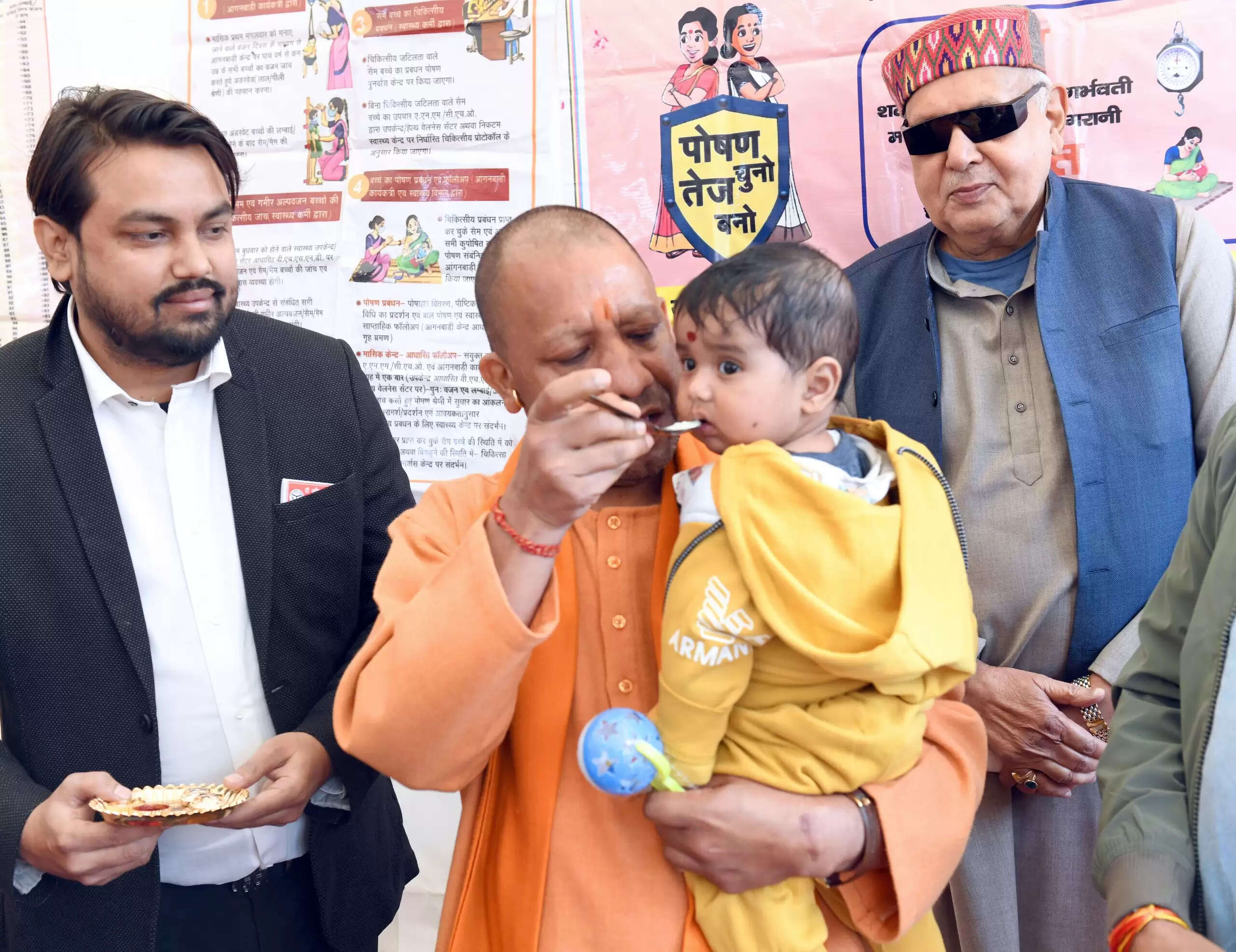 विकास के आयामों को बंद करती थीं पिछली सरकारें, डबल इंजन सरकार कर रही नव सृजन : सीएम योगी