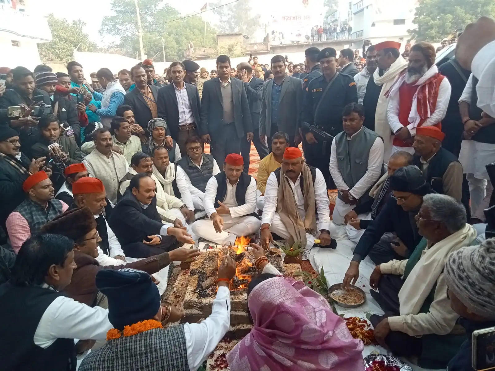 Akhilesh Yadav in varanasi