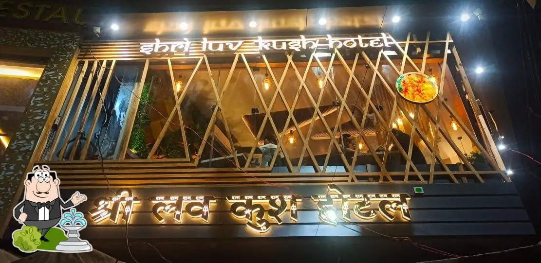 best hotel in varanasi