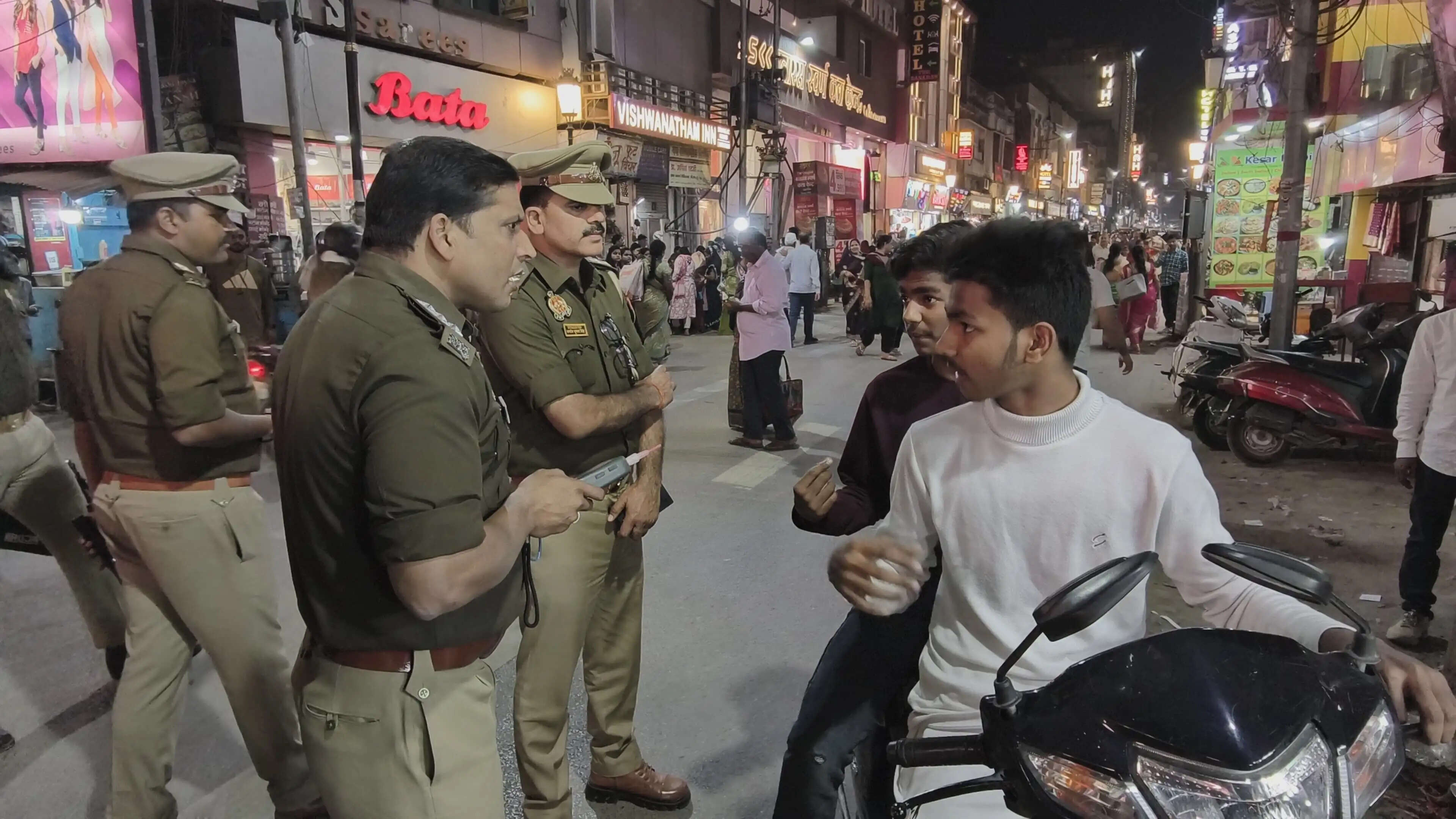 ऑपरेशन चक्रव्यूह: होली से पहले वाराणसी पुलिस का बड़ा एक्शन, 18 चालक नशे में ड्राइविंग करते पकड़े गए