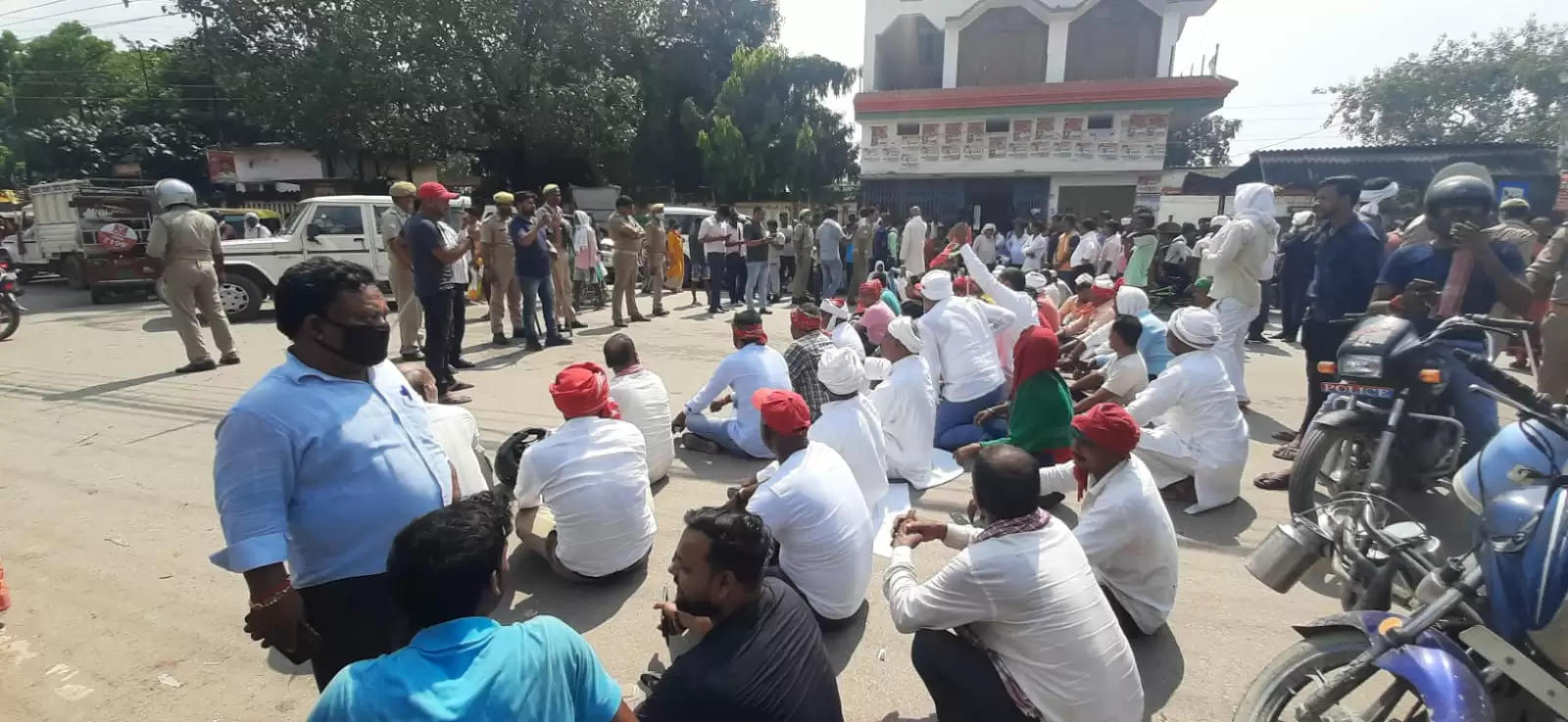 SAPA PROTEST IN CHANDAULI 