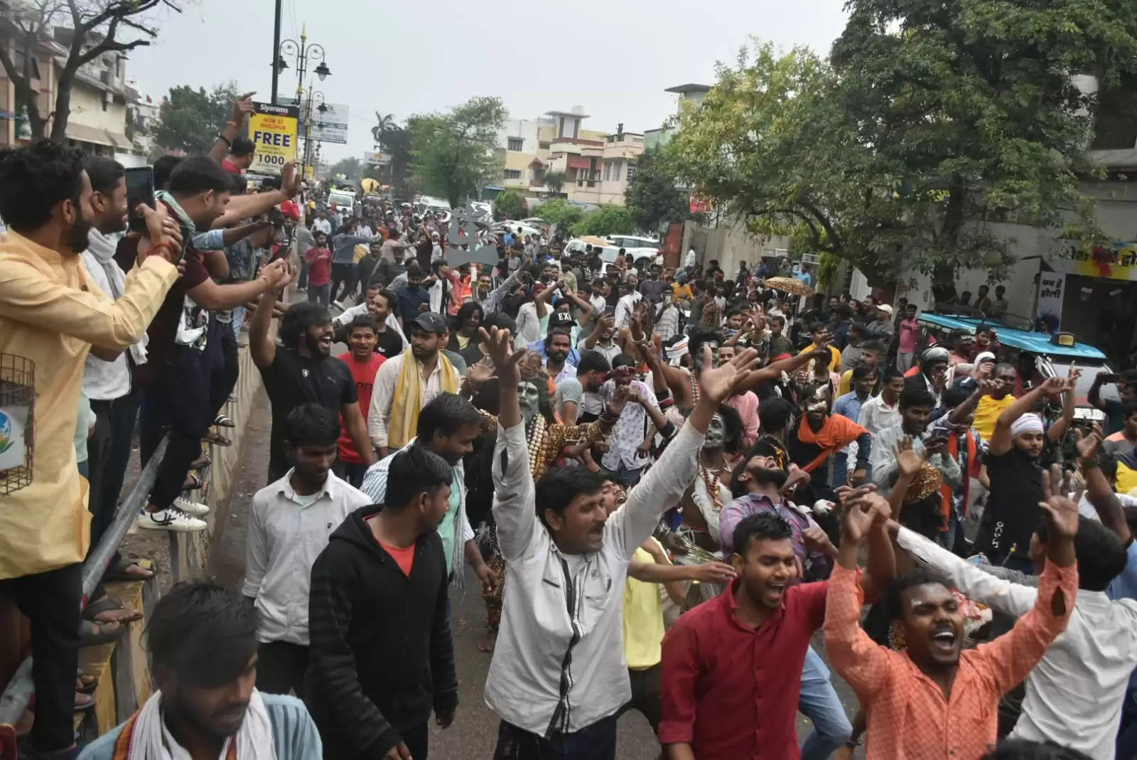 masane ki holi in kashi