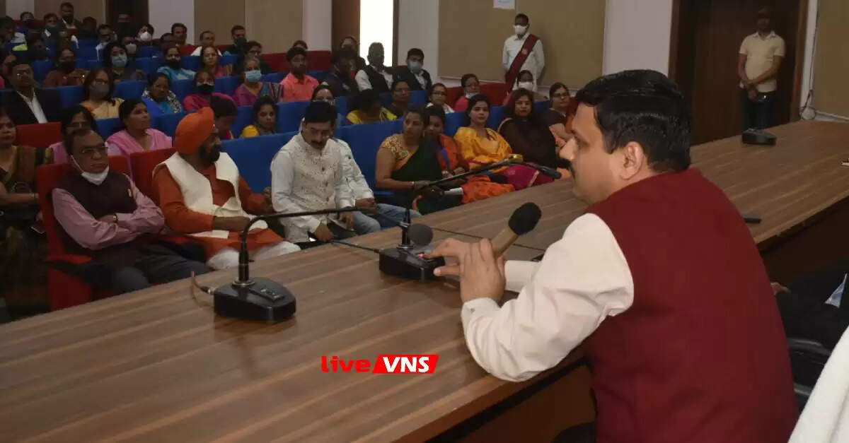 DM VARANASI KAUSHAL RAJ SHARMA