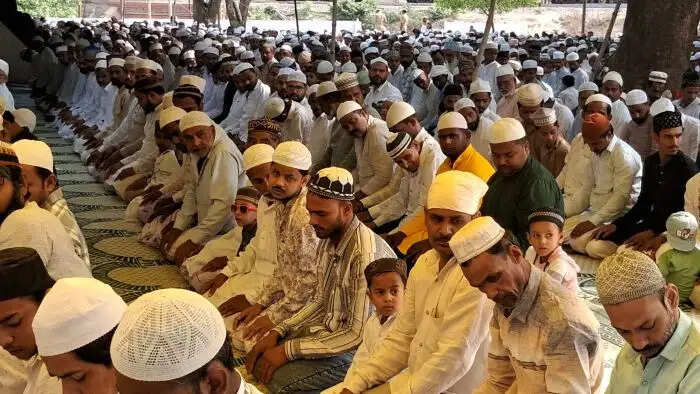 123