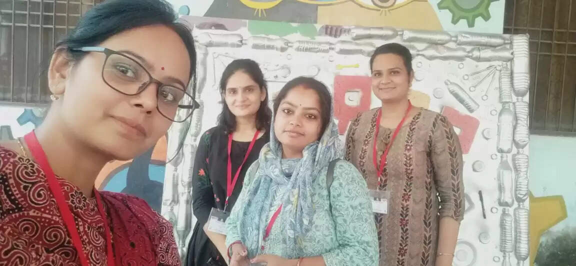 Four-day scrap art workshop started in the Faculty of Visual Arts