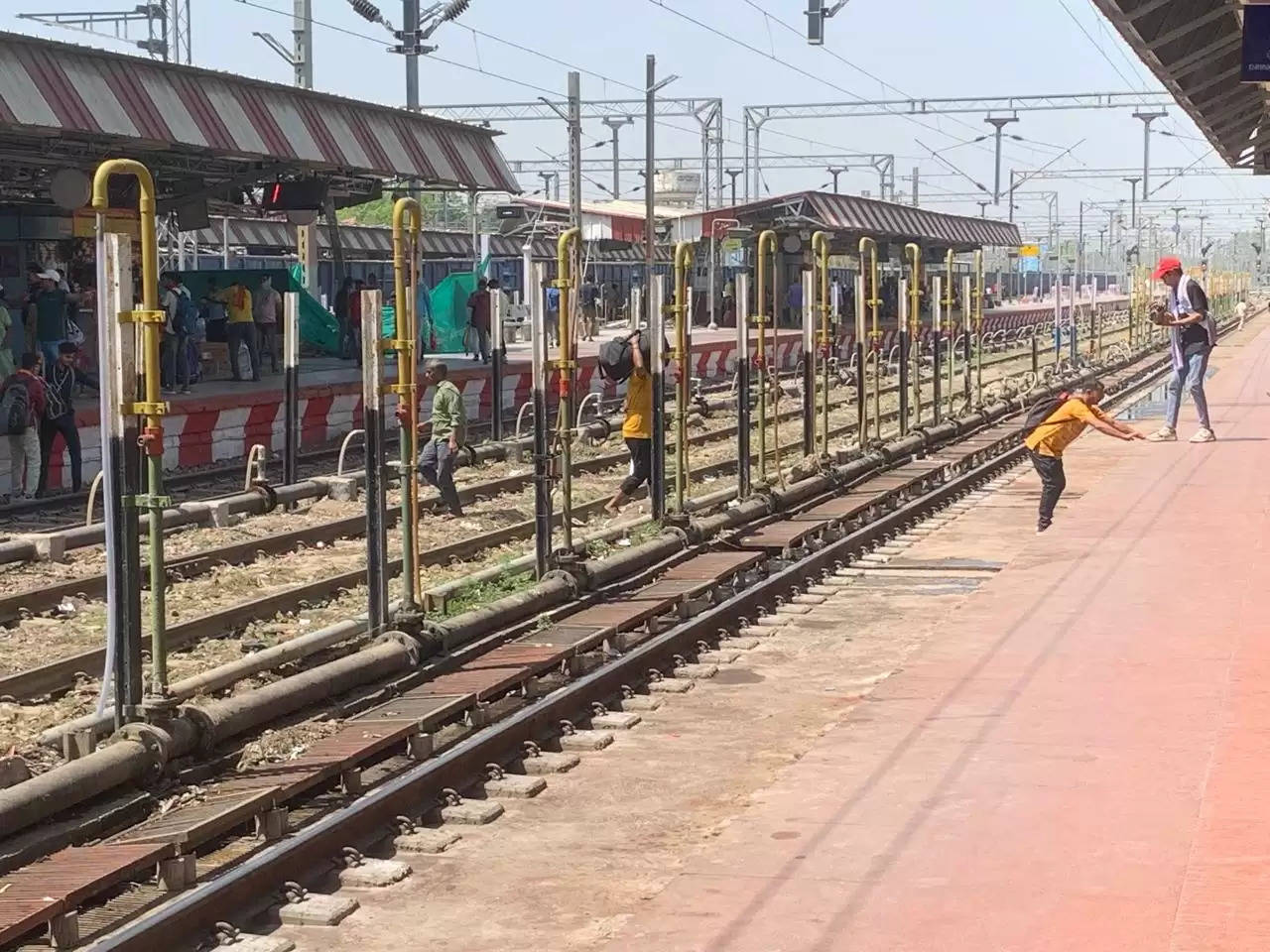 varanasi cantt station