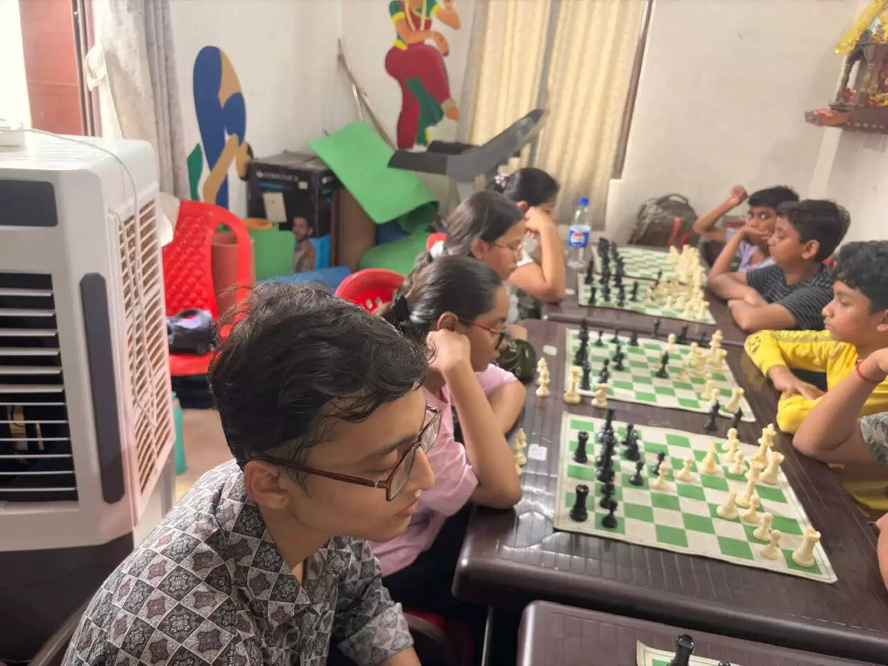 वाराणसी में द्वितीय रैपिड चेस प्रतियोगिता सम्पन्न, अंतरराष्ट्रीय शतरंज खिलाड़ियों ने किया प्रतिभाग