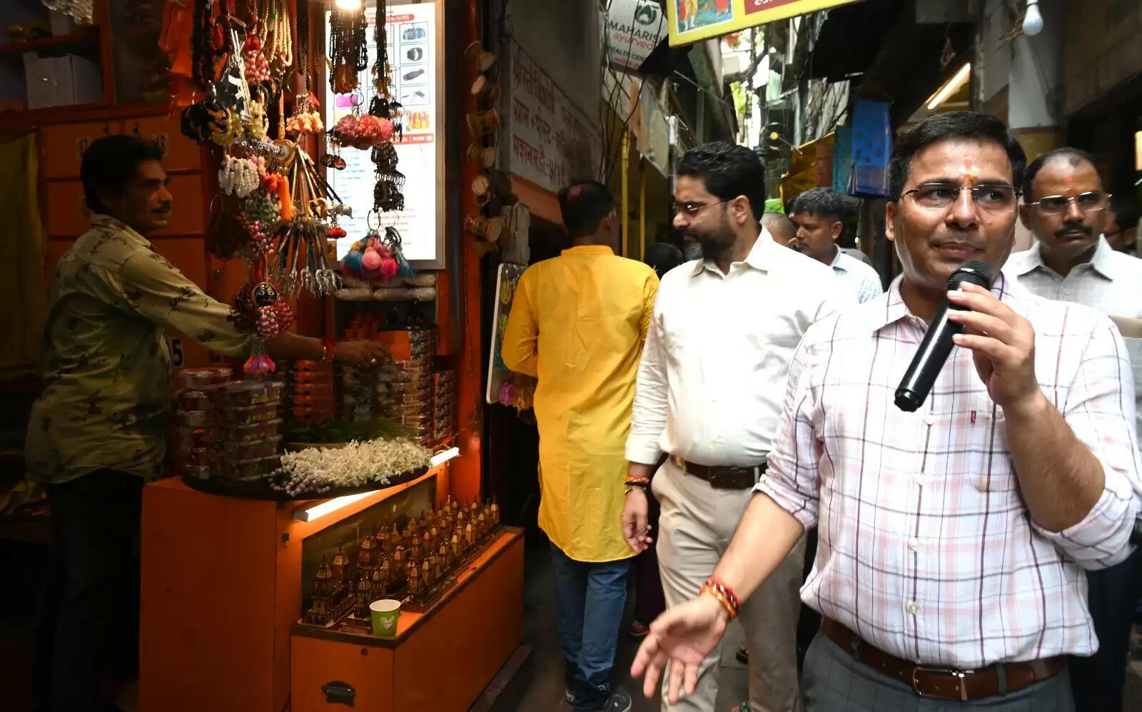   श्री काशी विश्वनाथ धाम पूर्णतः प्लास्टिक मुक्त घोषित, अंदर नहीं जाएगा प्लास्टिक का कोई पात्र