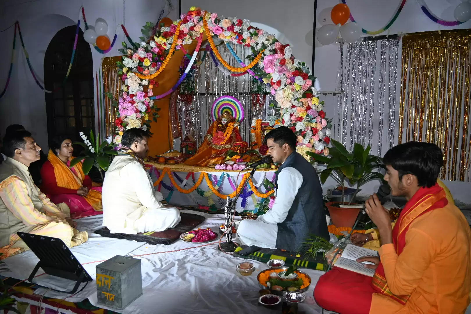 वाग्देवी की पूजा अर्चना